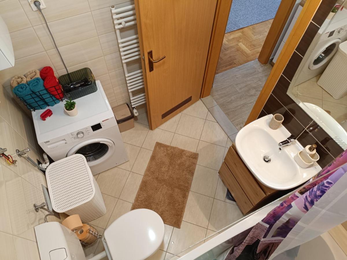 Apartman Ante Gospić Eksteriør bilde