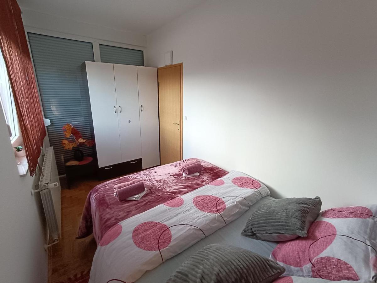 Apartman Ante Gospić Eksteriør bilde